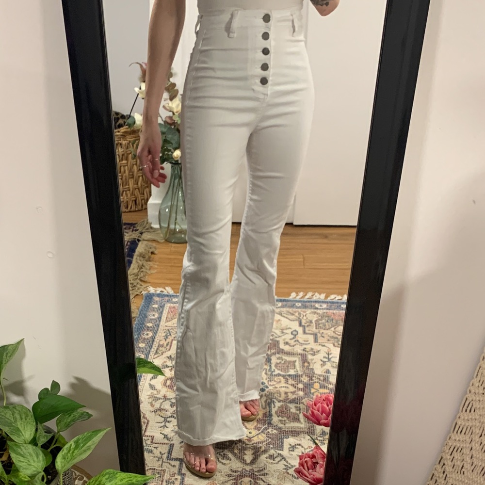 PLT ‘Button Detail Flare Jean’ White 0